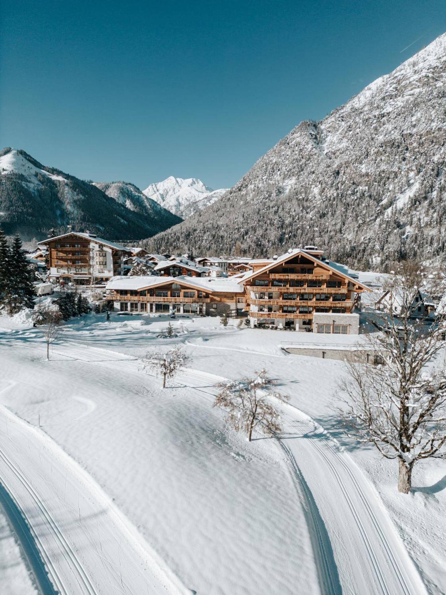 Nova Moments Boutique Hotel Pertisau Extérieur photo